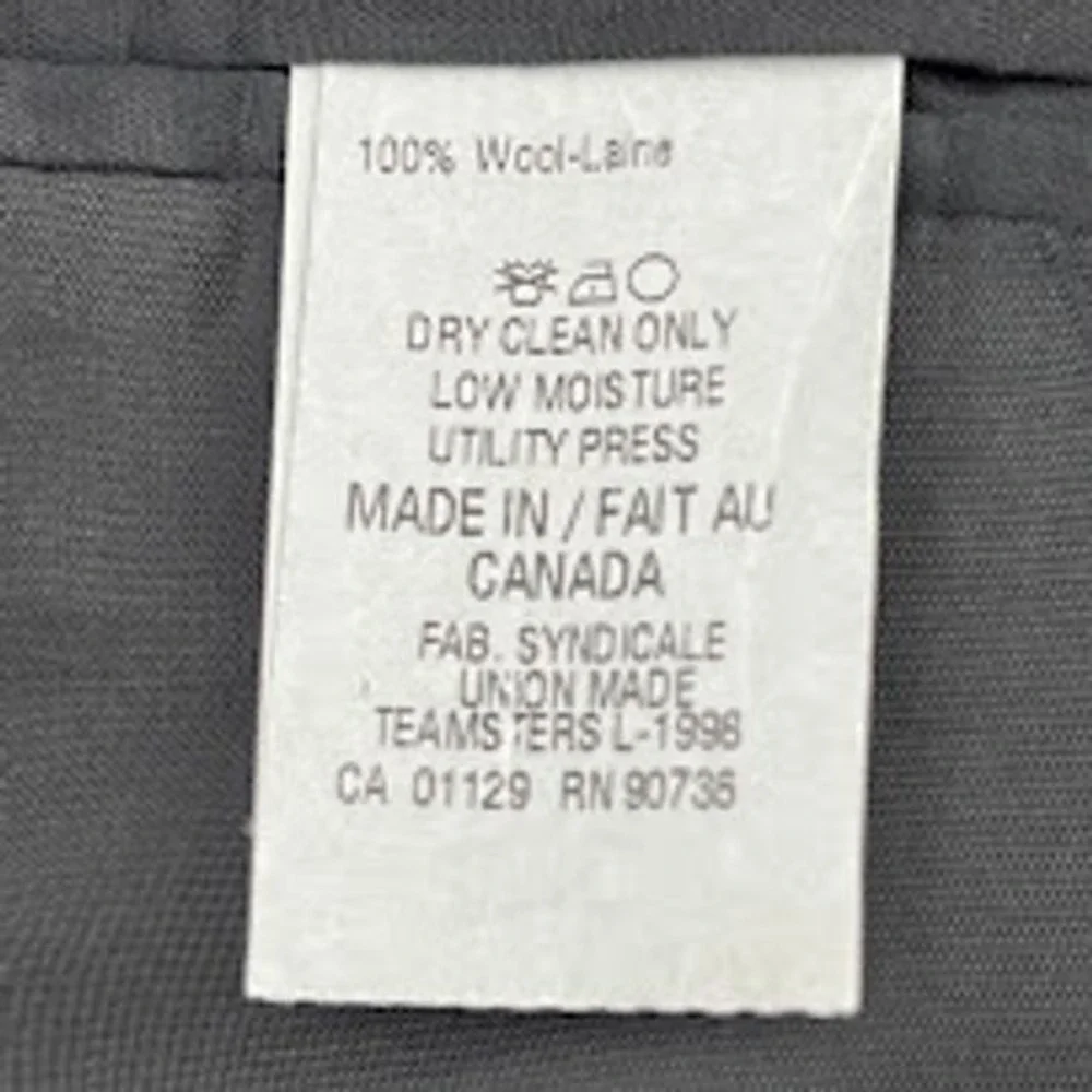 Lauren Ralph Lauren blazer take pockets